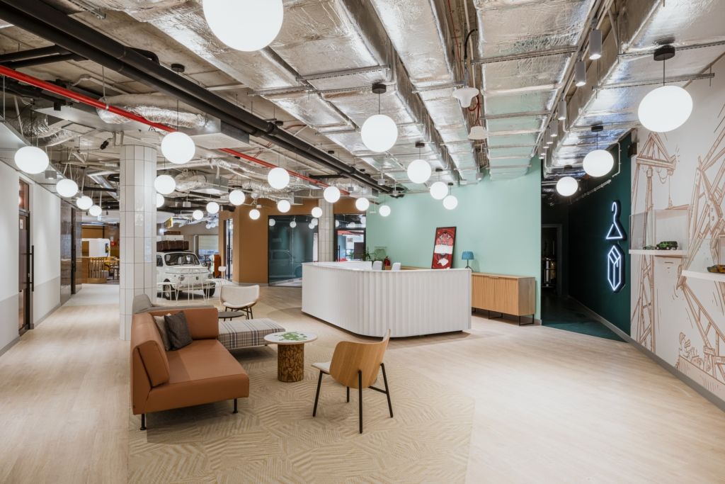 工業(yè)汽車技術(shù)辦公室裝修設(shè)計